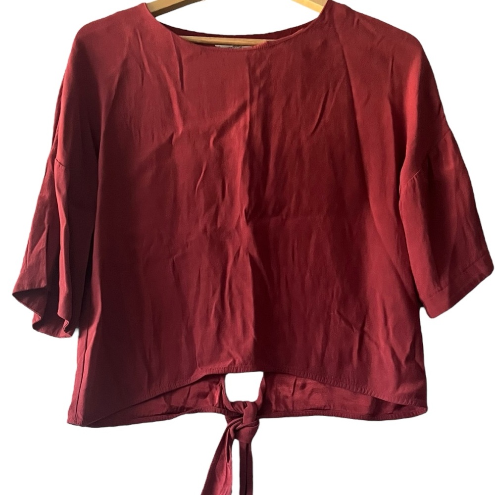 Sita Murt Chic Burgundy Tie-Back Blouse Women's Sz 8 Casual Elevated Basic